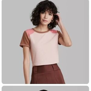 Women's Short Sleeve T-Shirt -Wild
Fable Blush Colorblock